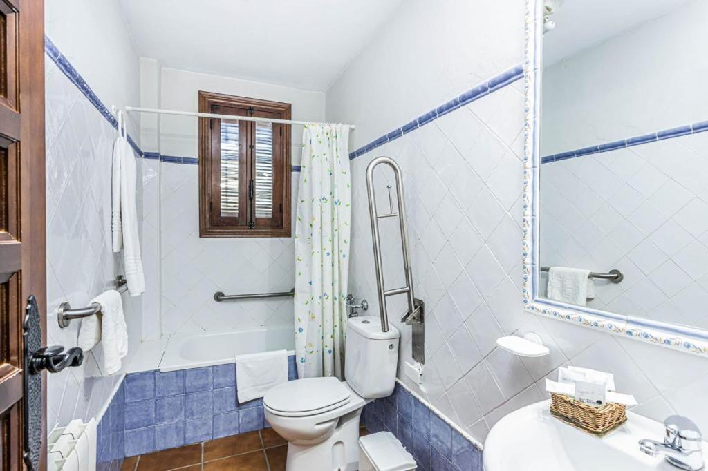 Complejo Turistico El Alamo Hotell Hornachuelos Exteriör bild