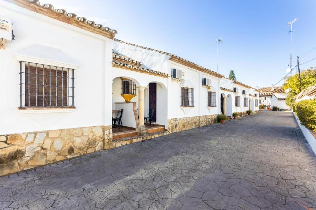 Complejo Turistico El Alamo Hotell Hornachuelos Exteriör bild